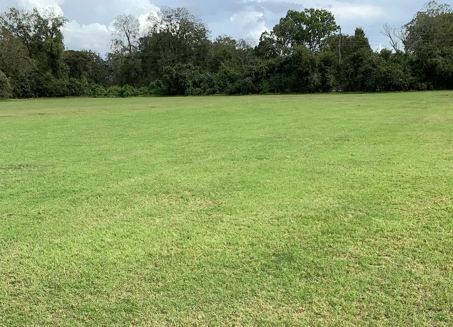 2100 Peach Ridge Road, Brookshire, TX 77423 - Image #2