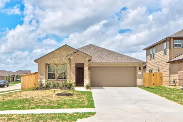7034 Toluca Drive, Rosharon, TX 77583