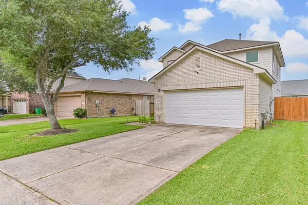 4714 Montclair Hill Lane, Fresno, TX 77545