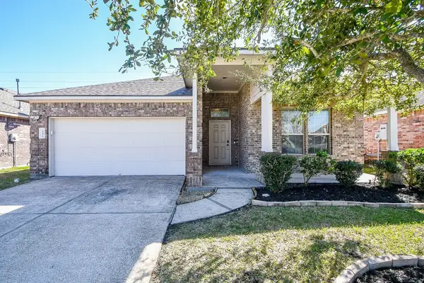 10618 Pine Meadows Boulevard, Baytown, TX 77523