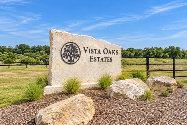 3926 Vista Oak Drive, Fate, TX 75189