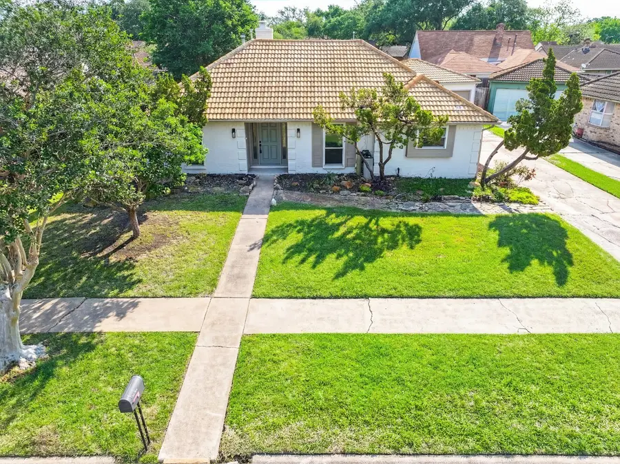 10519 Kirkwren Drive, Houston, TX 77089 - #2