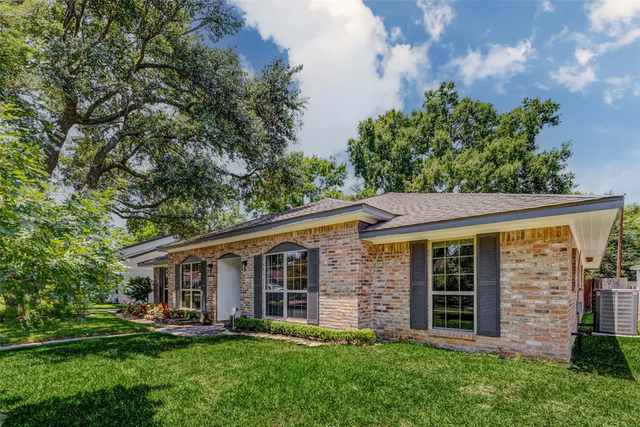 6226 Paisley Street S, Houston, TX 77096 - #3