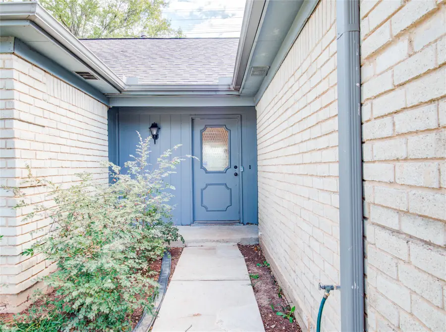 3307 E Heatherock Circle, Sugar Land, TX 77479 - Image #2