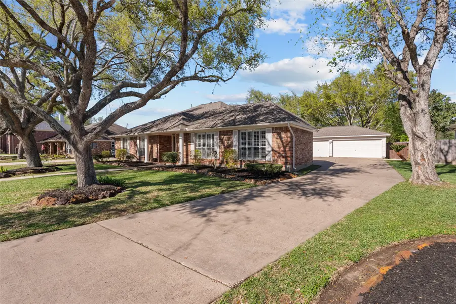 1009 Sable Drive, Friendswood, TX 77546 - #3