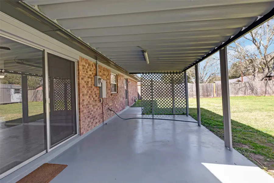 605 Helms Avenue, Wharton, TX 77488 - #3