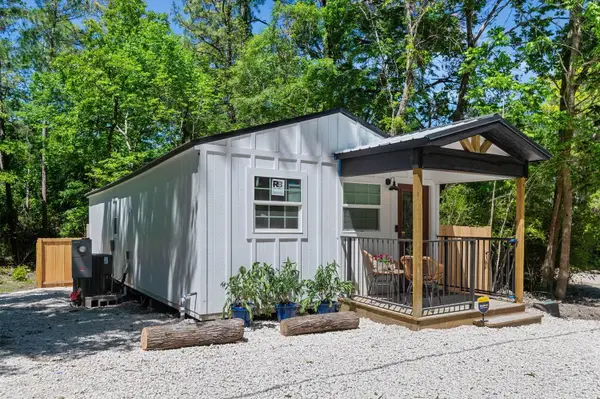 242 Gazelle, Onalaska, TX 77360