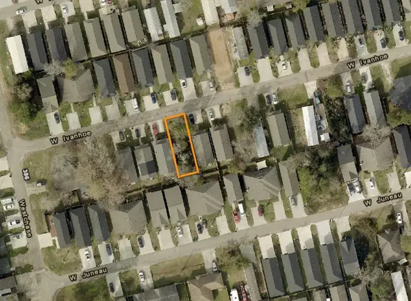 16955 W Ivanhoe, Montgomery, TX 77316