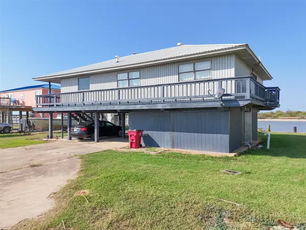 4366 Fm-2031, Matagorda, TX 77414