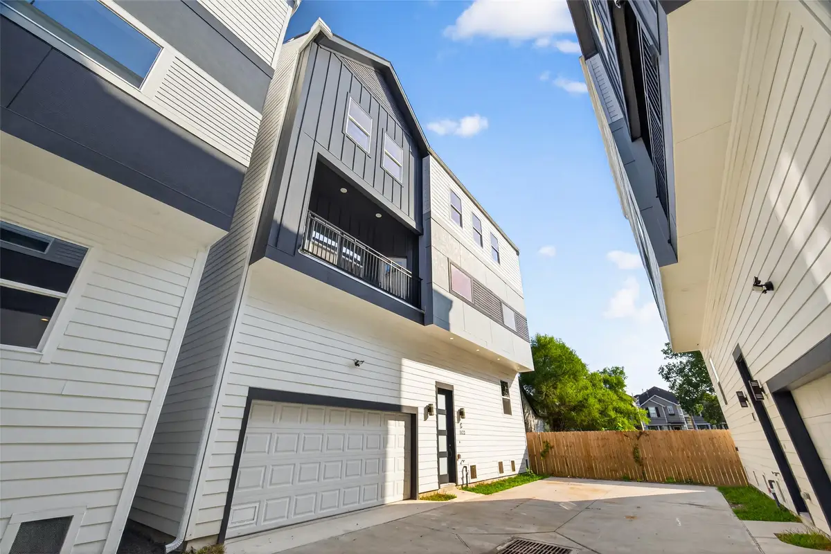 1122 W 16th Street #C, Houston, TX 77008 - Image #1