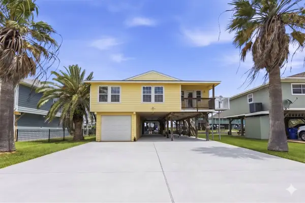119 Sand Shoals Road, Freeport, TX 77541