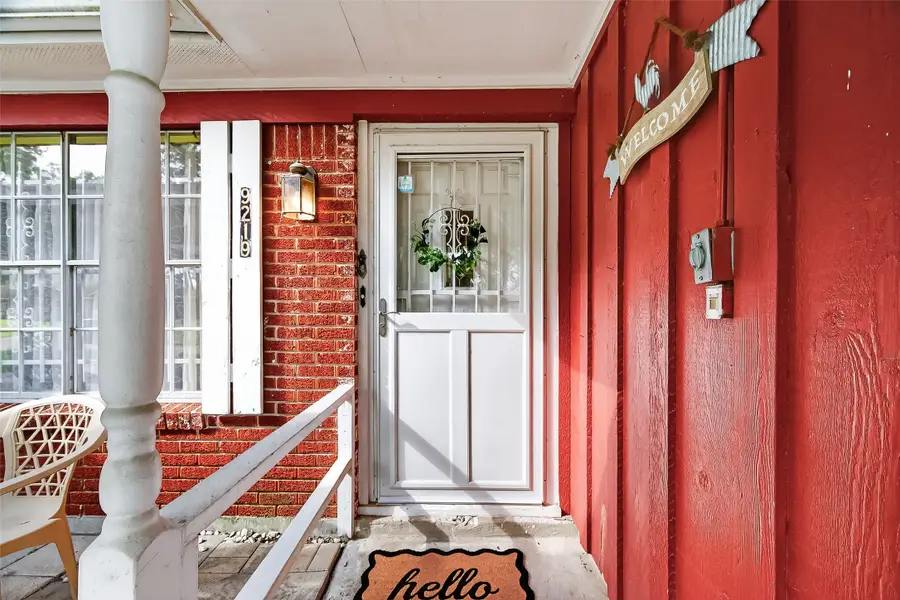 9219 Linda Vista Road, Houston, TX 77078 - #2