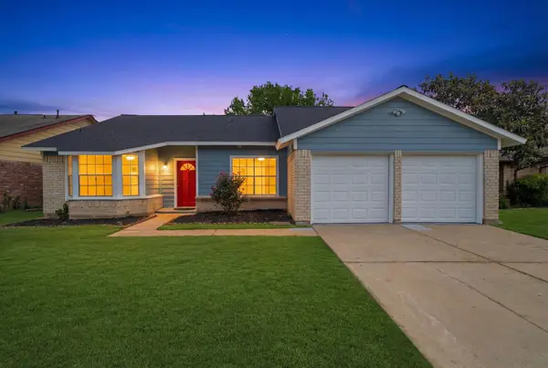 12330 Tambourine Drive, Houston, TX 77477