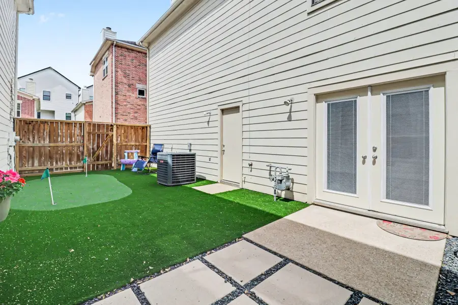 914 W 25th Street #2, Houston, TX 77008 - #2