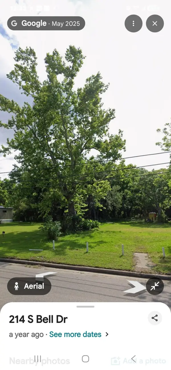 214 S Bell Drive, Texas City, TX 77591