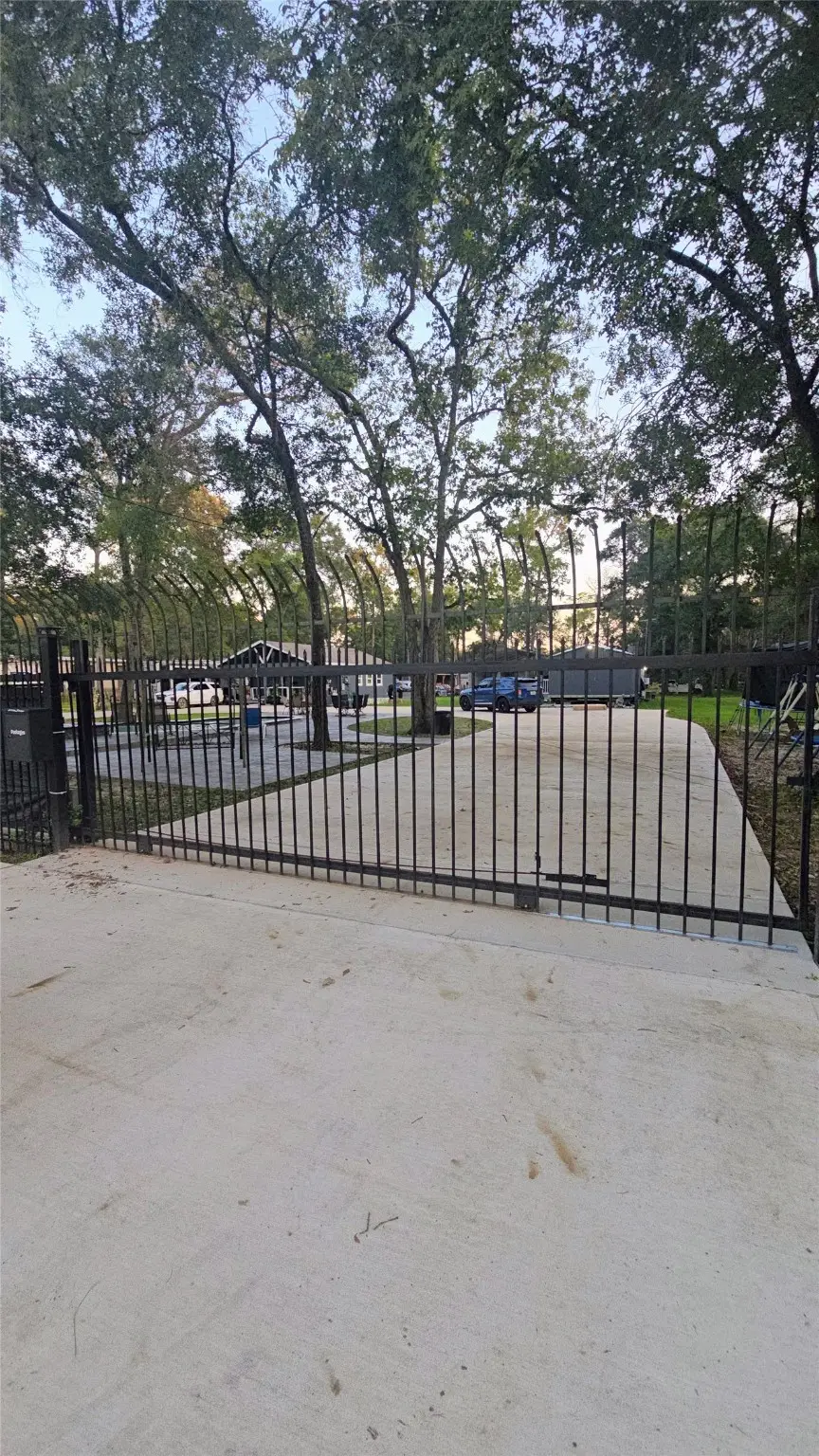 19934 Lowe, New Caney, TX 77357 - Image #2