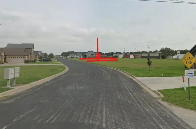 1910 Lynn Street, El Campo, TX 77437 - #3