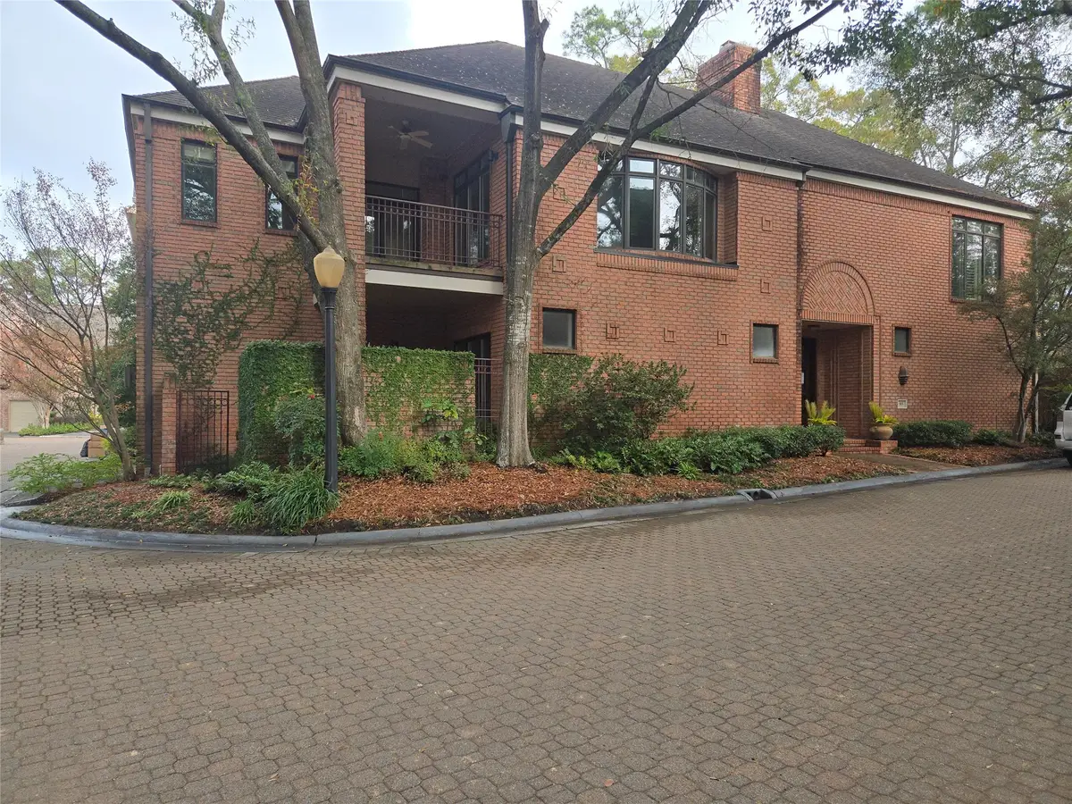 315 Sugarberry Circle, Houston, TX 77024 - Image #1