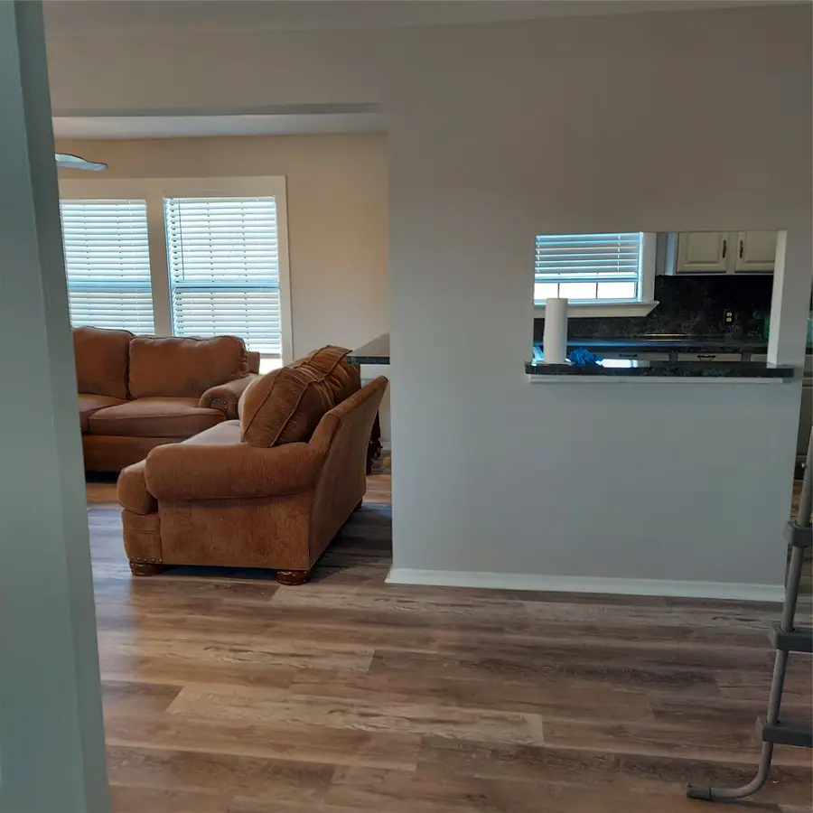 6047 W Creek Road, East Bernard, TX 77435 - #3