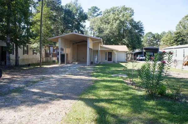 180 Sunrise Drive, Livingston, TX 77351