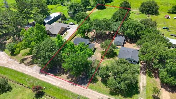 31511 Charter Lane, Waller, TX 77484