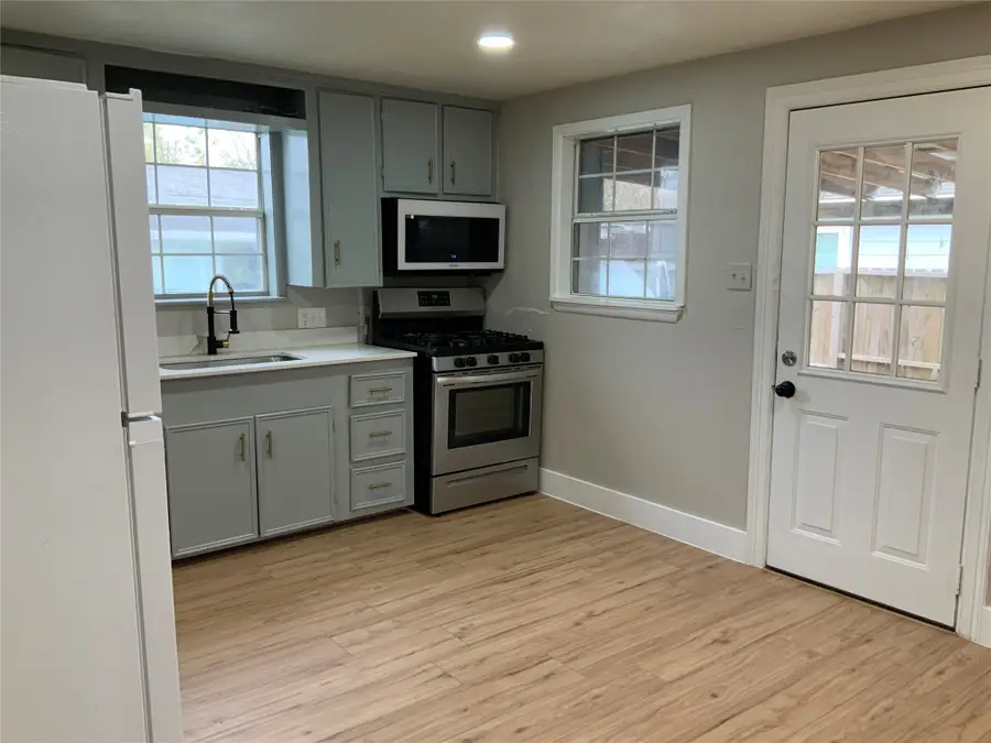 2415 Perry Street, Baytown, TX 77521 - Image #3