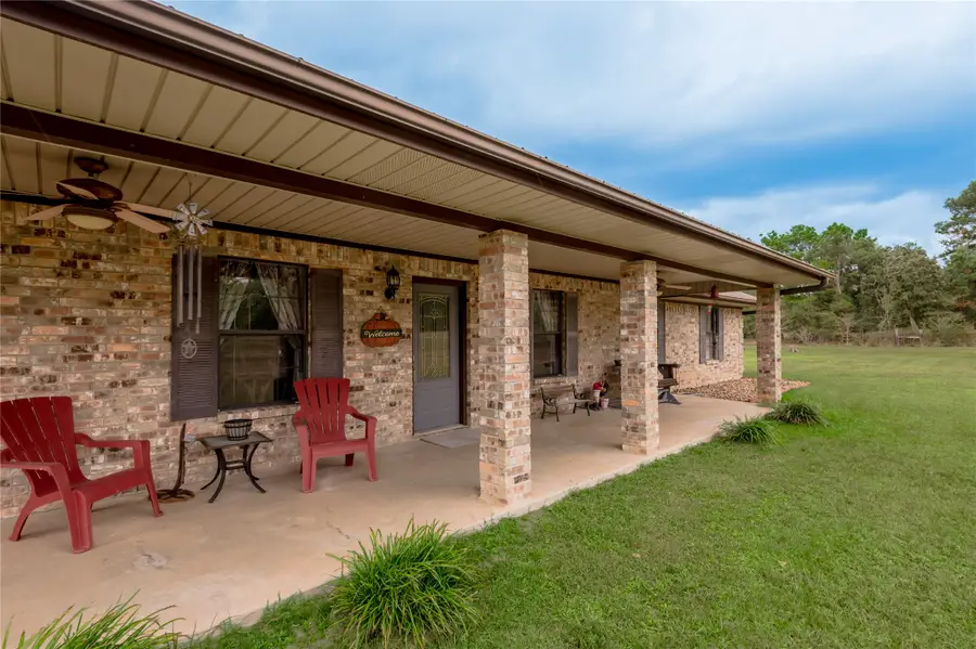 206 William Thomas Road, Huntsville, TX 77320 - Image #3