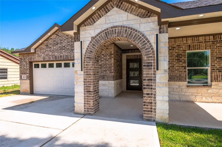 8133 Wetherby Lane, Houston, TX 77075 - #2