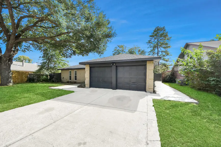 5918 Crooked Post Road, Spring, TX 77373 - Image #3