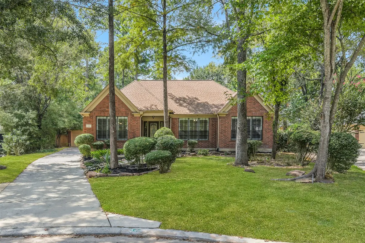 35 Cherry Blossom Place, The Woodlands, TX 77381 - #1