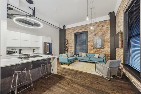 915 Franklin Street #2F, Houston, TX 77002