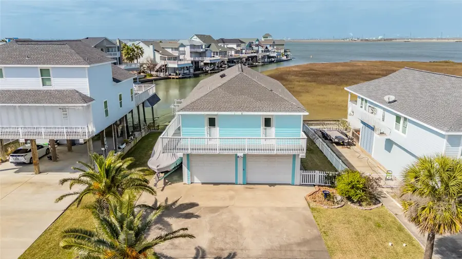 1018 Tiki Drive, Tiki Island, TX 77554 - #2
