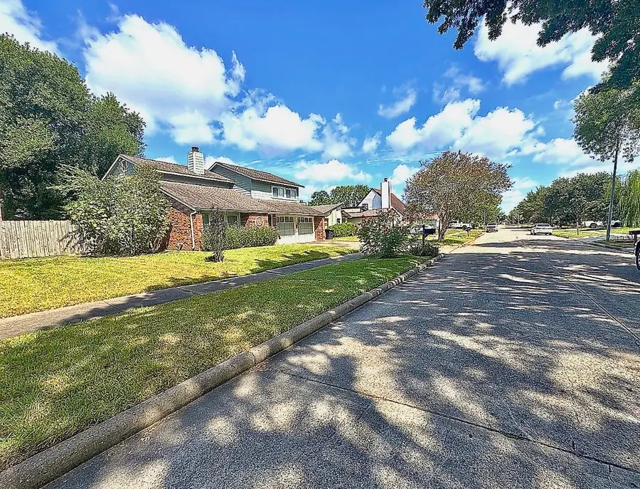 7302 Treewater Drive, Houston, TX 77072 - #3