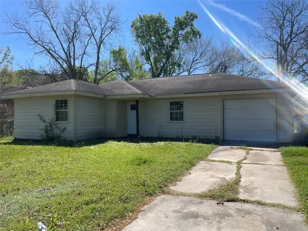 6654 Crosswell Street, Houston, TX 77087