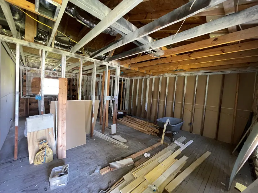 6654 Crosswell Street, Houston, TX 77087 - #3