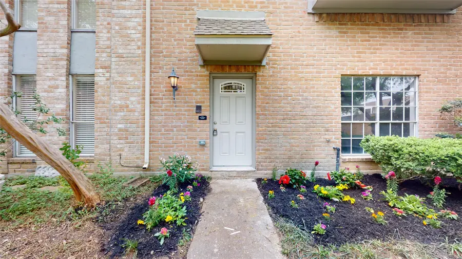 14736 Perthshire Road #E, Houston, TX 77079 - #2