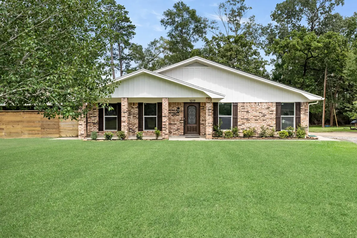 1019 Pineglen Drive, Sour Lake, TX 77659 - #1