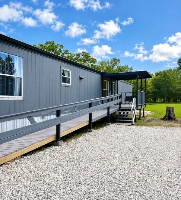 236 County Road 4502, Dayton, TX 77535