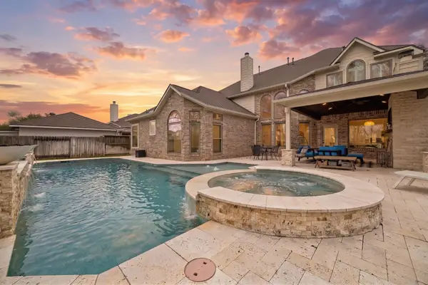 1606 Brookstone Lane, Sugar Land, TX 77479