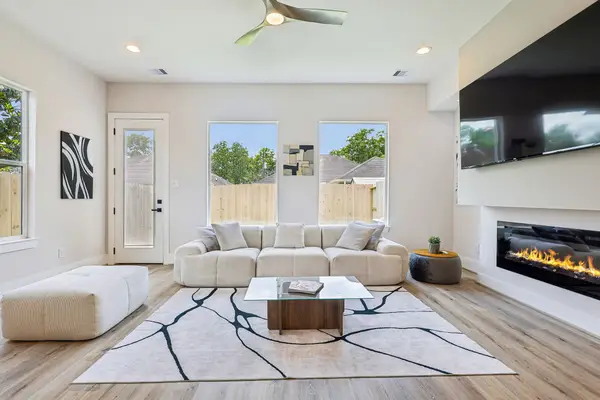 3722 Nathaniel Brown Street, Houston, TX 77021