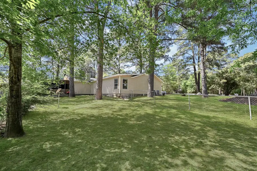 88 Gazebo Street #A-E, Huntsville, TX 77340 - Image #2