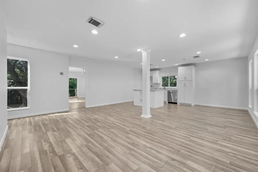 30519 Lake Circle Lane, Magnolia, TX 77354 - Image #3