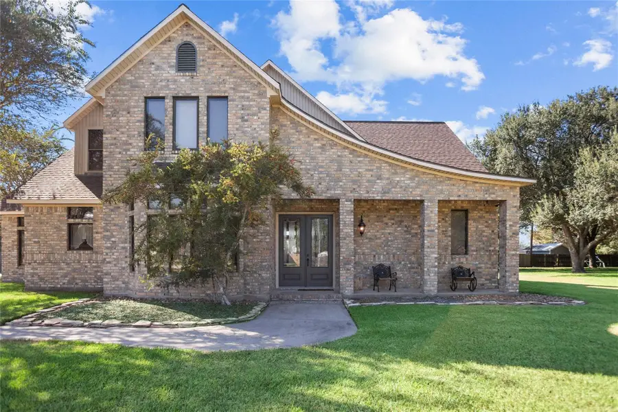 12315 Fisher Drive, Monterey Belvieu, TX 77523 - #2