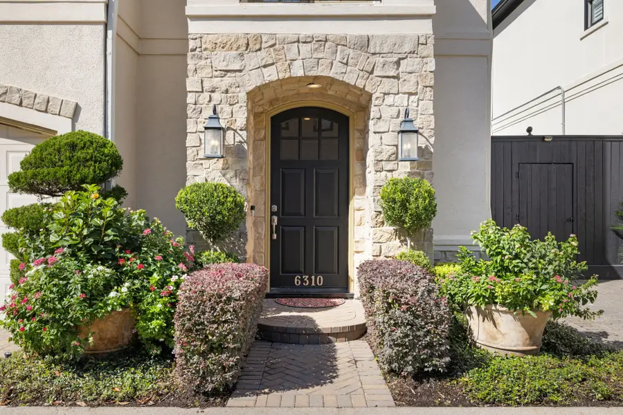 6310 Hermann Lake Drive, Houston, TX 77021 - #2