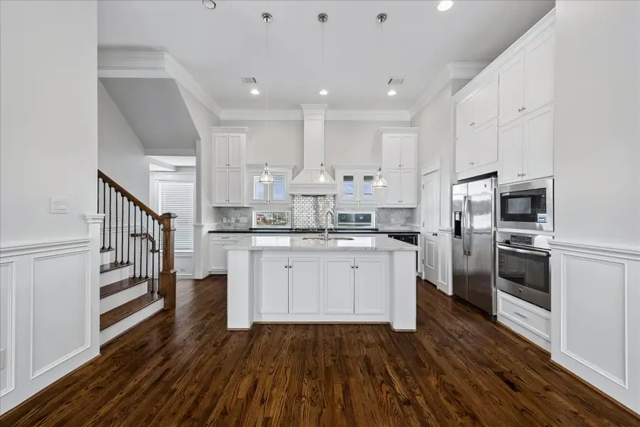 2105 Bidwell Drive, Houston, TX 77018 - #3