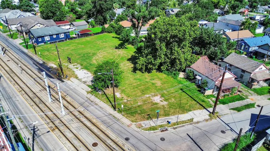 903 & 905 Boundary Street, Houston, TX 77009 - Image #2