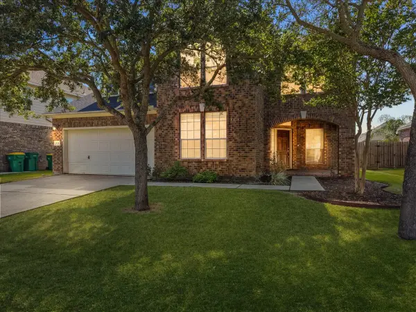 814 Corner Square, Seabrook, TX 77586