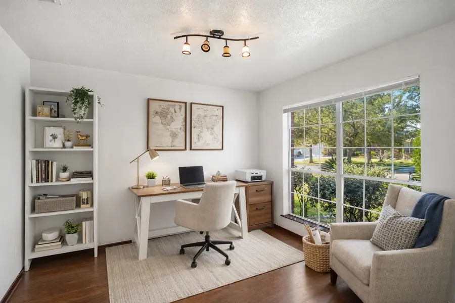 11354 Astoria Boulevard, Houston, TX 77089 - Image #2