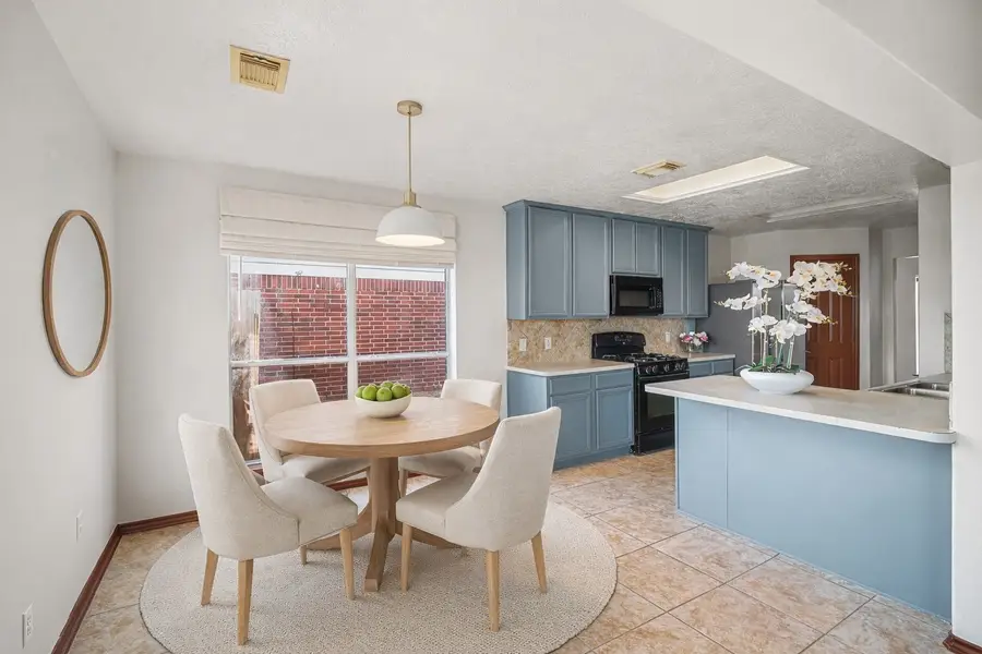 11354 Astoria Boulevard, Houston, TX 77089 - Image #3