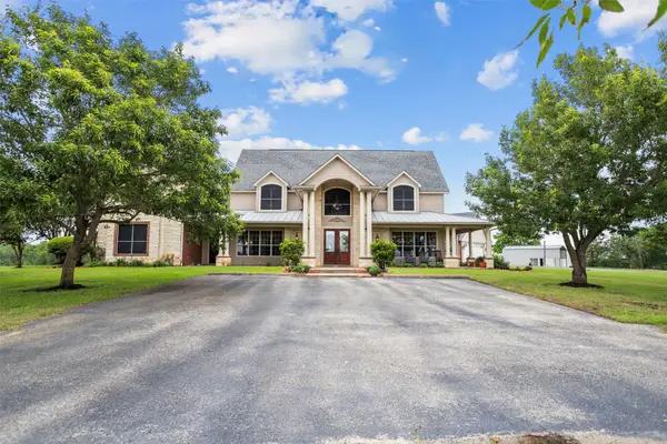 17655 Fm 832, Buffalo, TX 75831